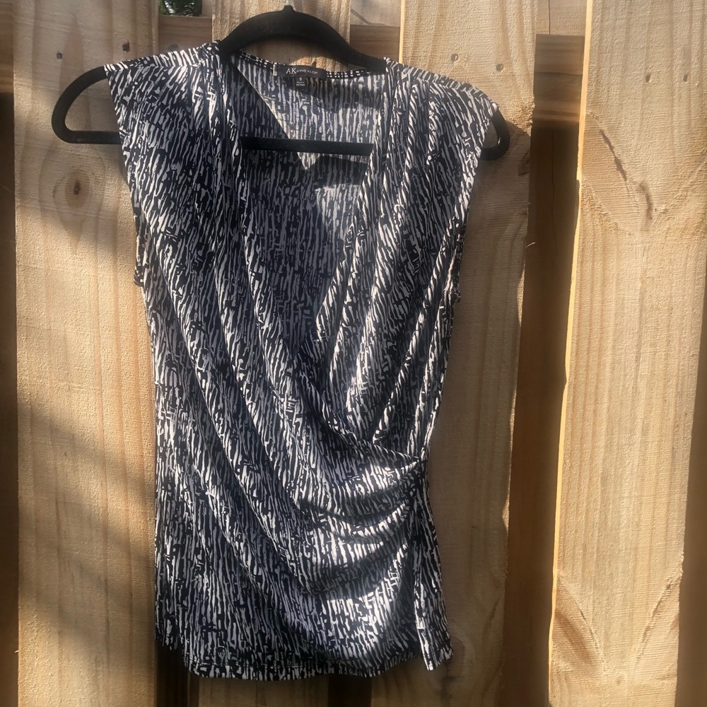 AK Anne Klein black and white blouse